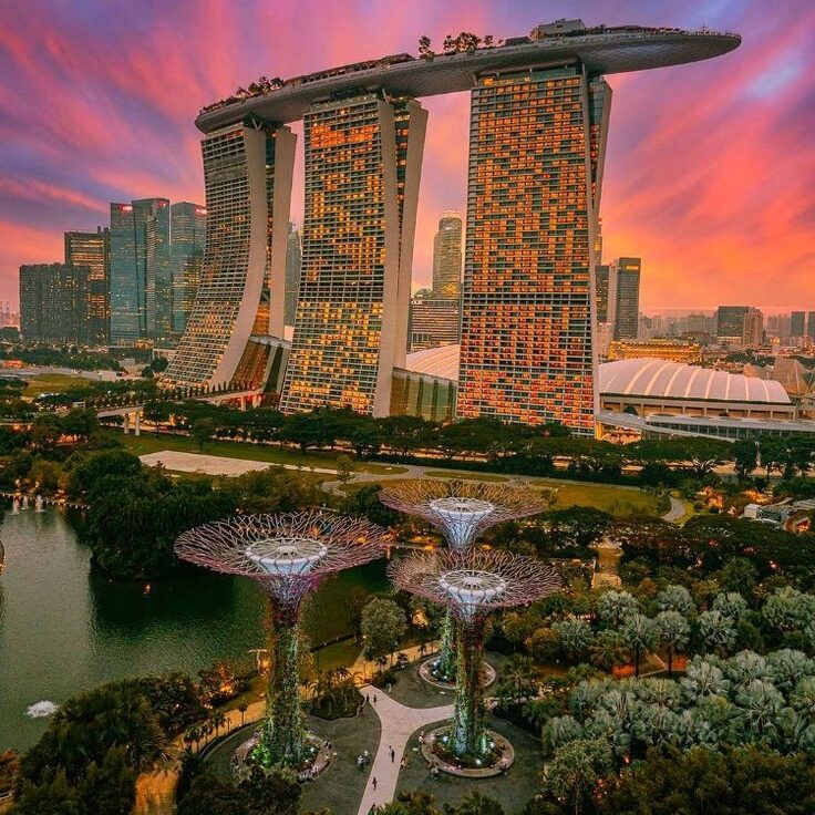 Top 10 Places to Visit in Singapore 1000434742