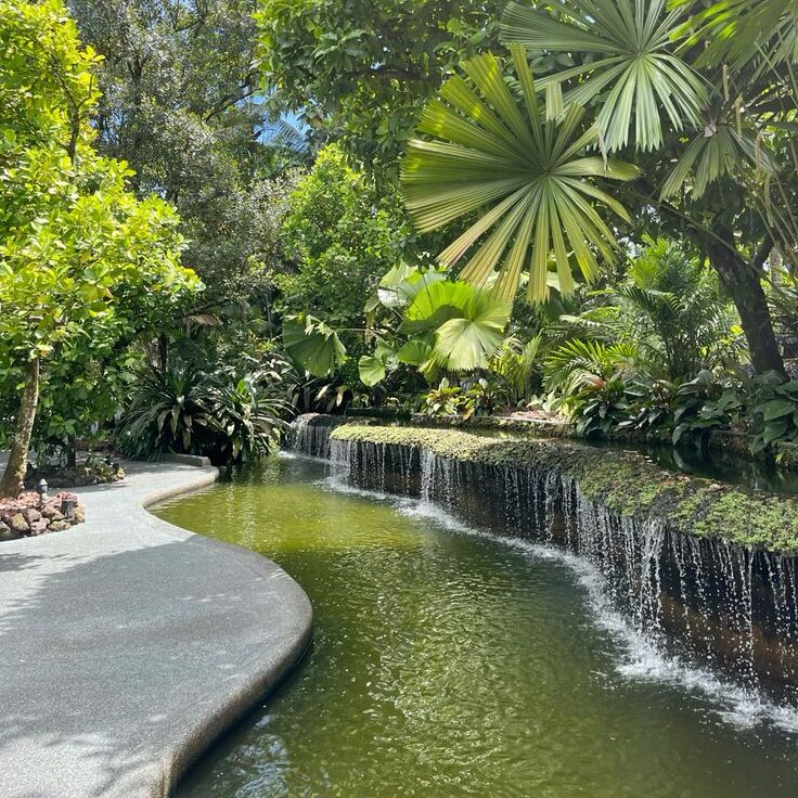 Top 10 Places to Visit in Singapore 1000434756