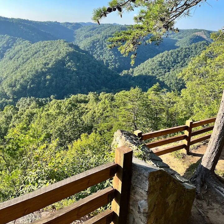 Best Places to Visit in Kentucky for Couples 1000439395