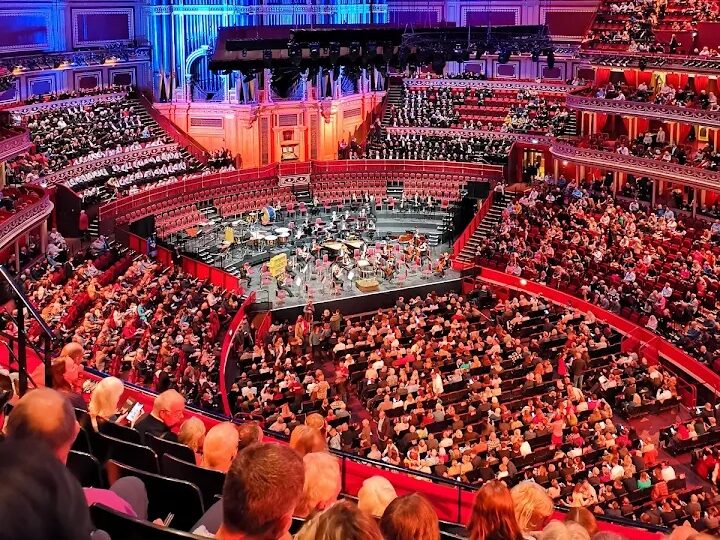 Fun Things to Do in Manchester UK for Couples Fun Things to Do in Manchester UK for Couples