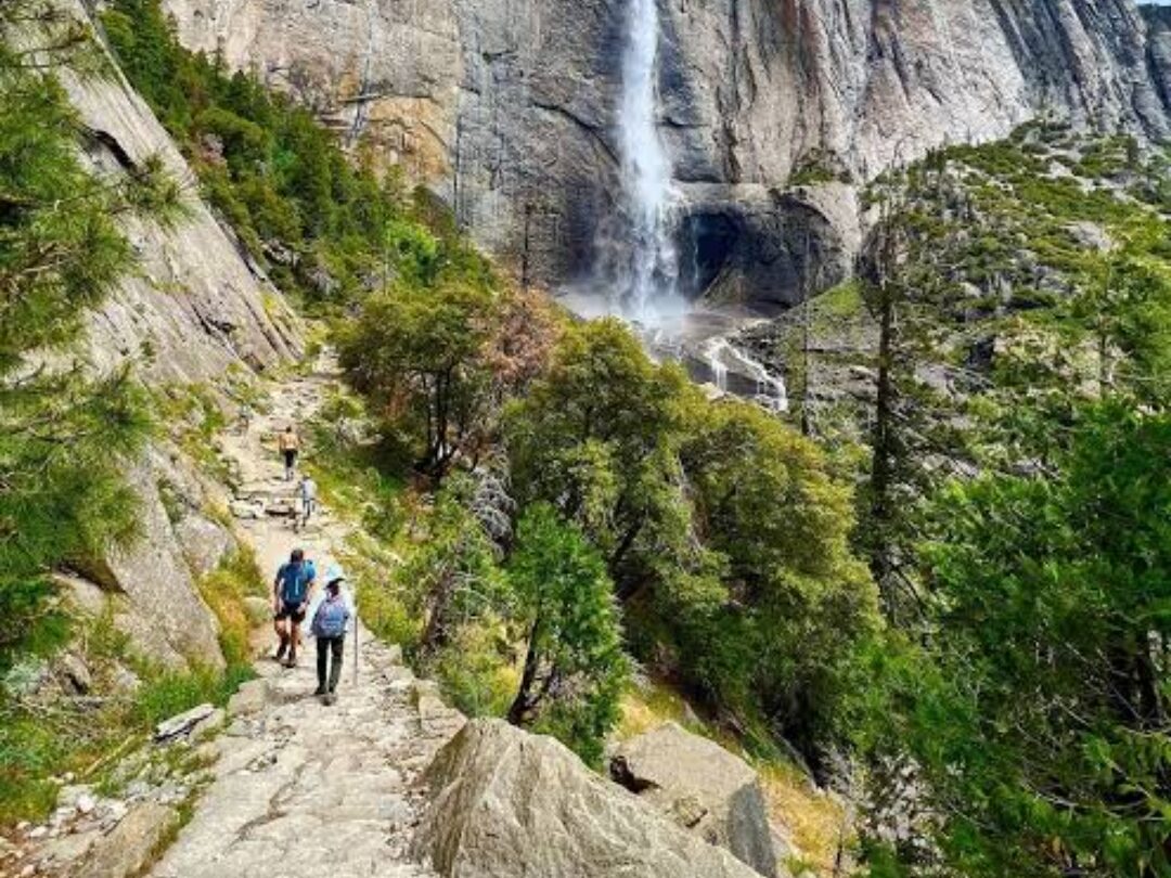 Best Hiking Trails in Yosemite National Park